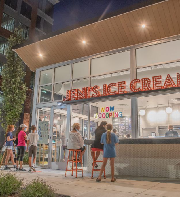 Exterior of Jeni's Ice Creams located in the McEwen Northside District